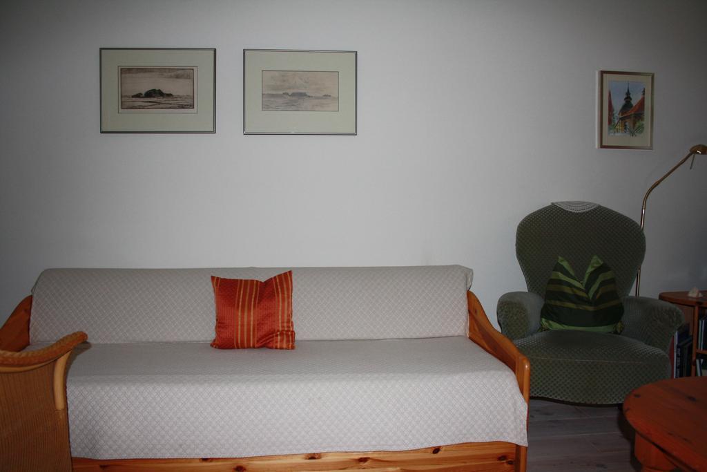 Ferienwohnung Am Mittelburgwall ฟรีดริชชตัดท์ ภายนอก รูปภาพ
